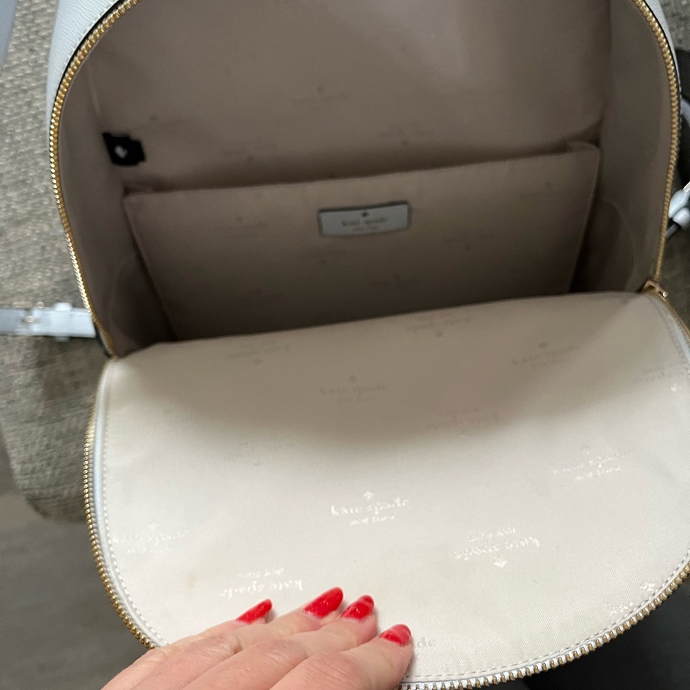 Kate Spade ivory backpack - Picture 2 of 3